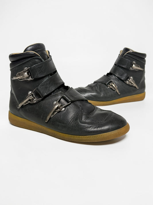 AW2010 Maison Martin Margiela Ski-Buckle GATs (44)