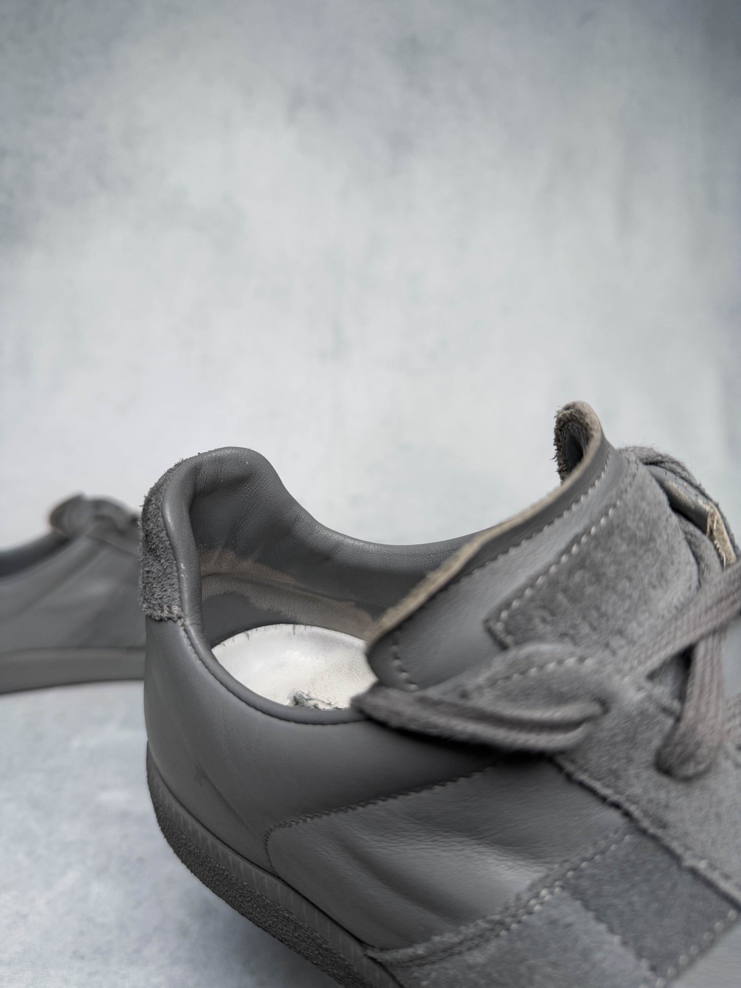 Maison Margiela Replica Dark Grey (42)