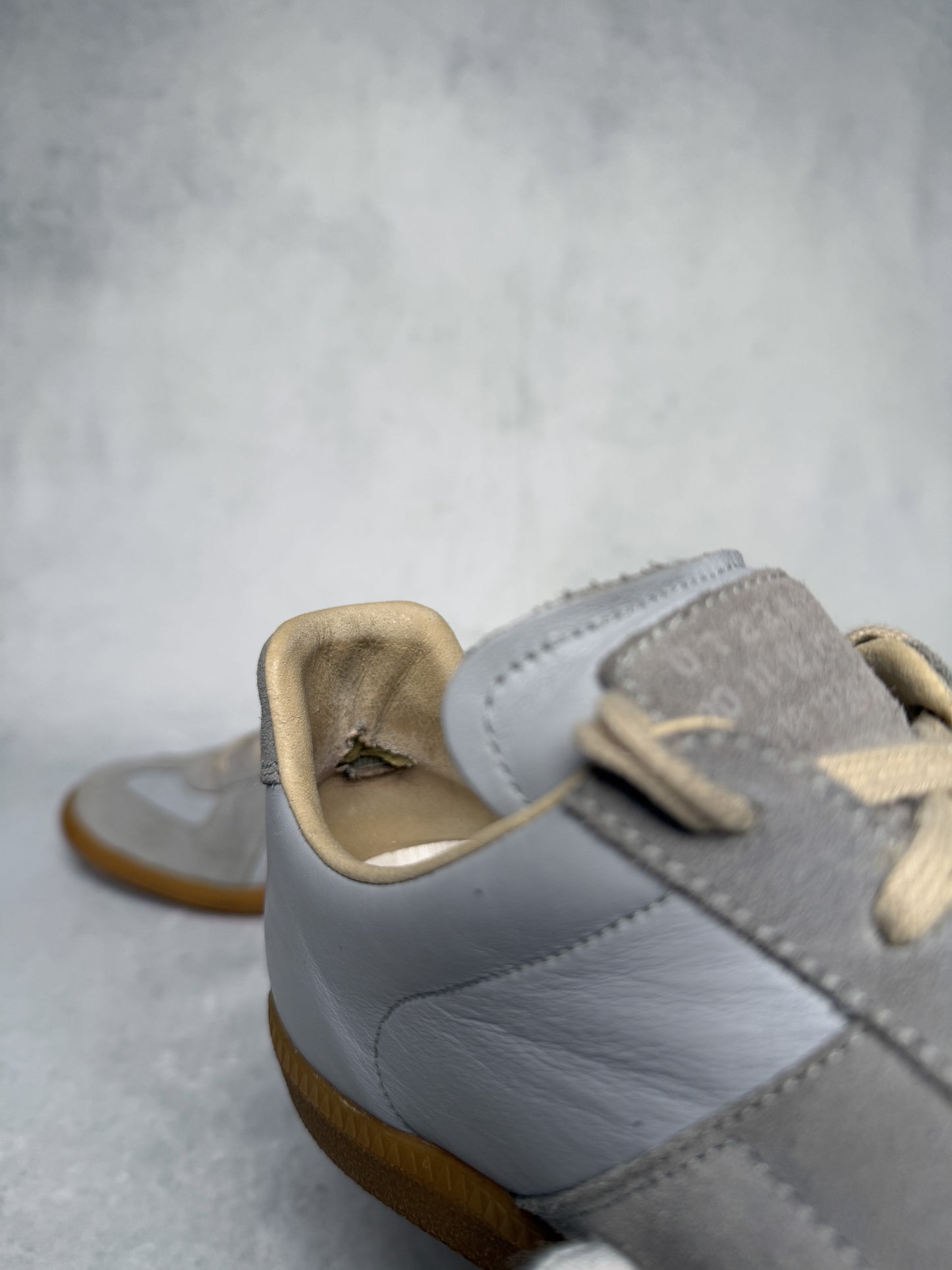 Maison Margiela Replica Grey/Light Blue (42)