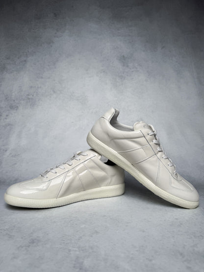 Maison Margiela Replica White Coated (41.5)