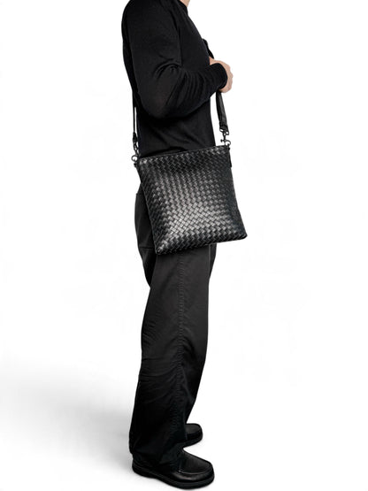 Bottega Veneta Intrecciato Messenger Bag Black