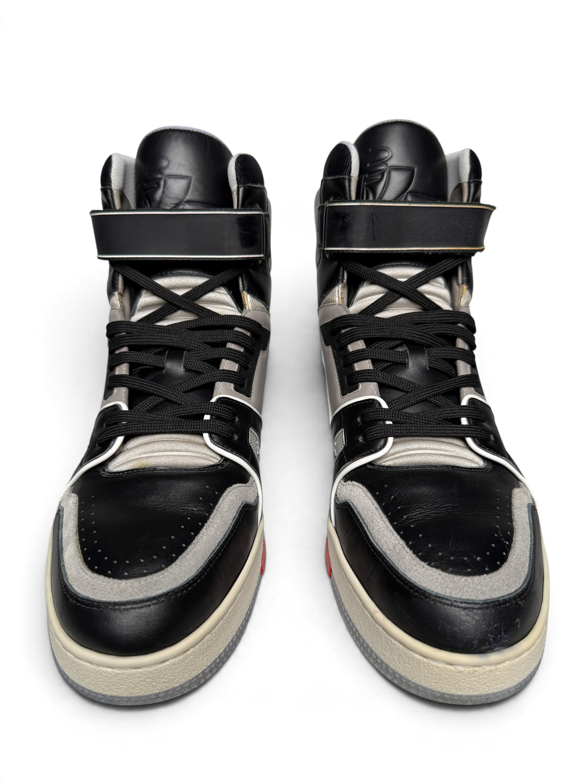 Louis Vuitton Trainer High-Top Milan Exclusive